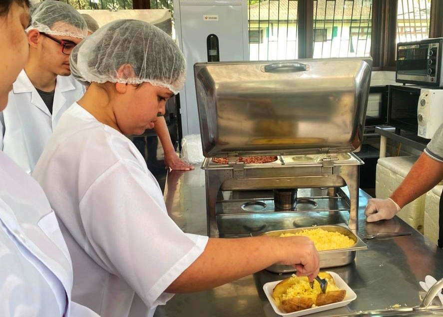 Cresce a empregabilidade da pessoa com deficiência no mercado de trabalho formal em Santa Catarina