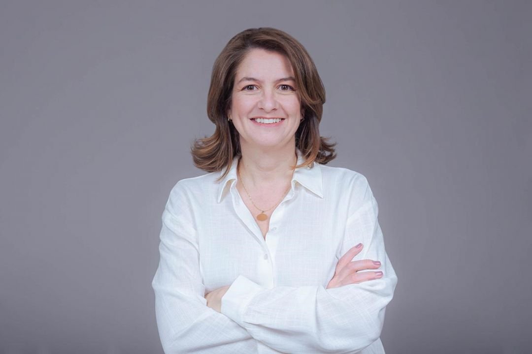 Claudia Schmitt assume diretoria de marketing da Feevale