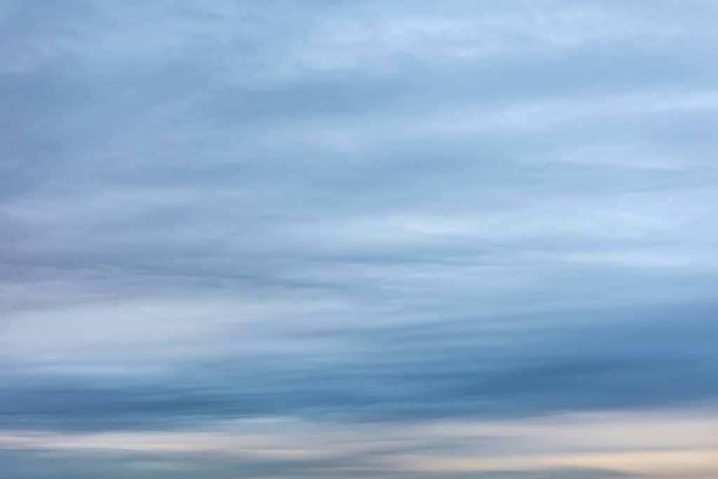 nuvem altostratus como indicativo de frente quente