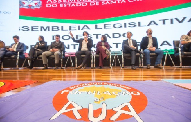 Audiência debate desafios e direitos da população em situação de rua em SC