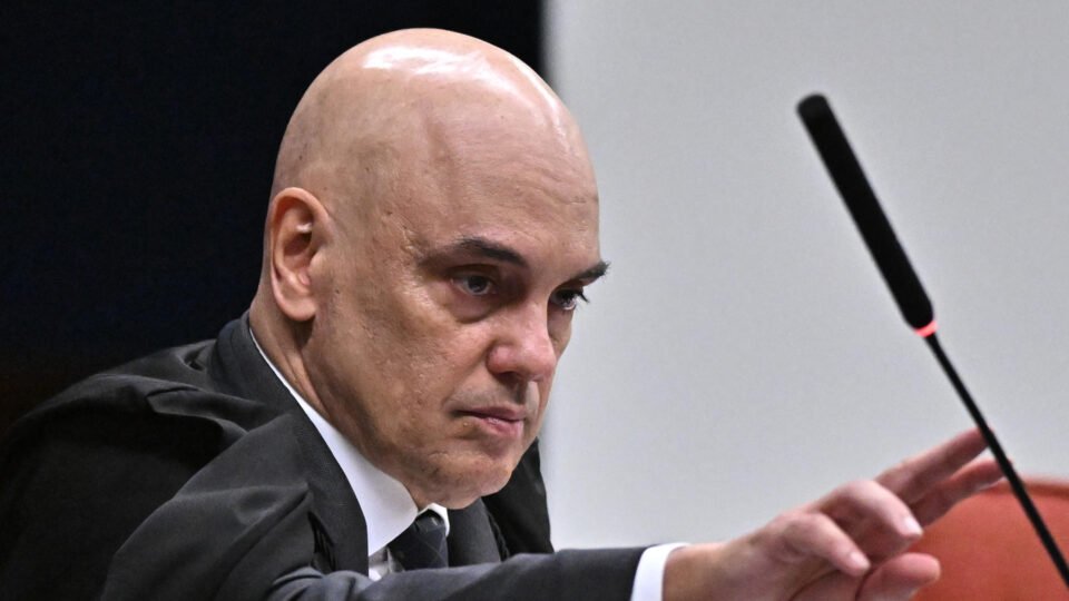 Embaixada dos EUA compartilha aviso a “aliados” de Moraes