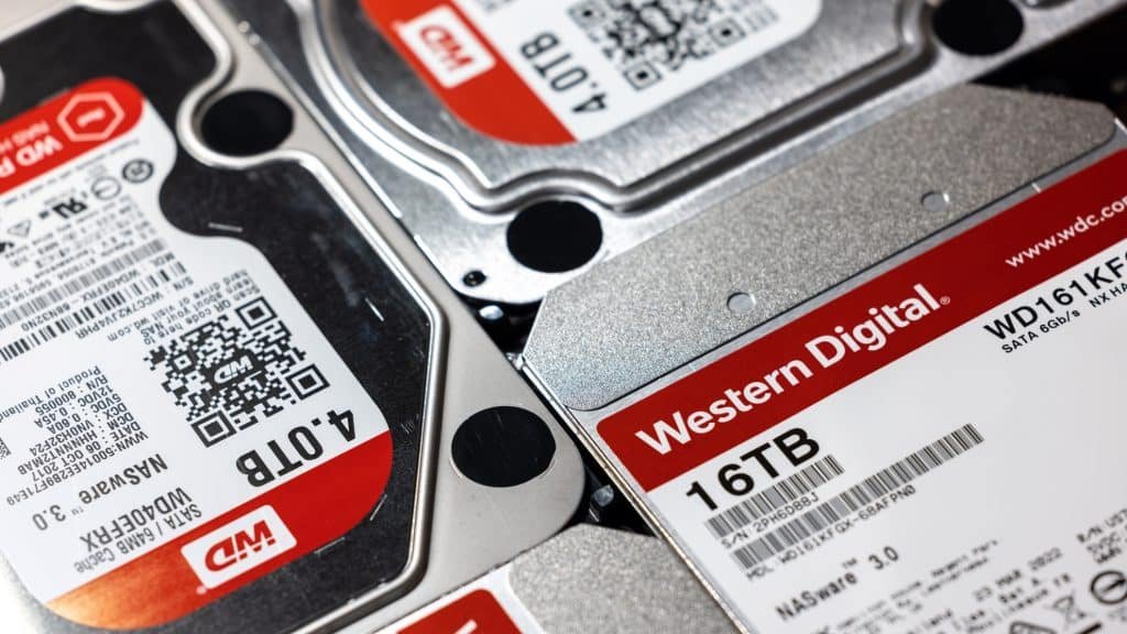 Disco rígido WD Red da Western Digital, um HDD SATA de 3,5 polegadas otimizado para NAS