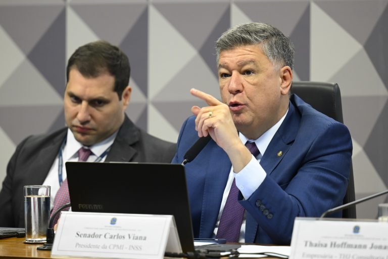 Presidente da CPMI do INSS ameaça pedir prisão para convocados que adiam depoimento - Notícias