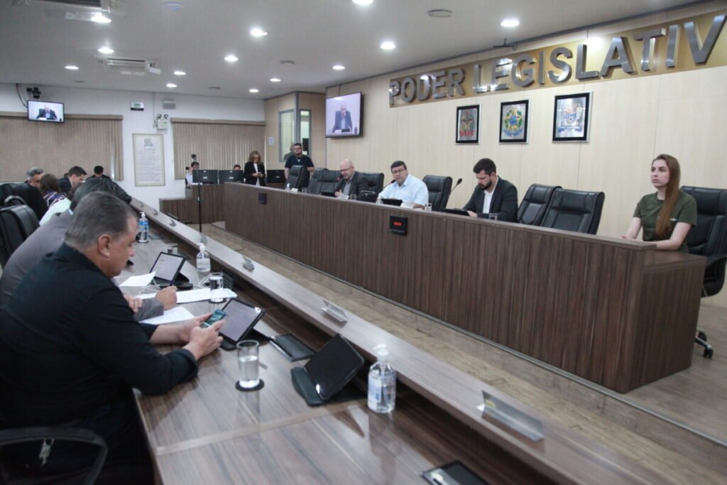 Utilidade Pública: Câmara de Blumenau aprova projeto que garante fornecimento de medicamentos do SUS com receitas de médicos particulares