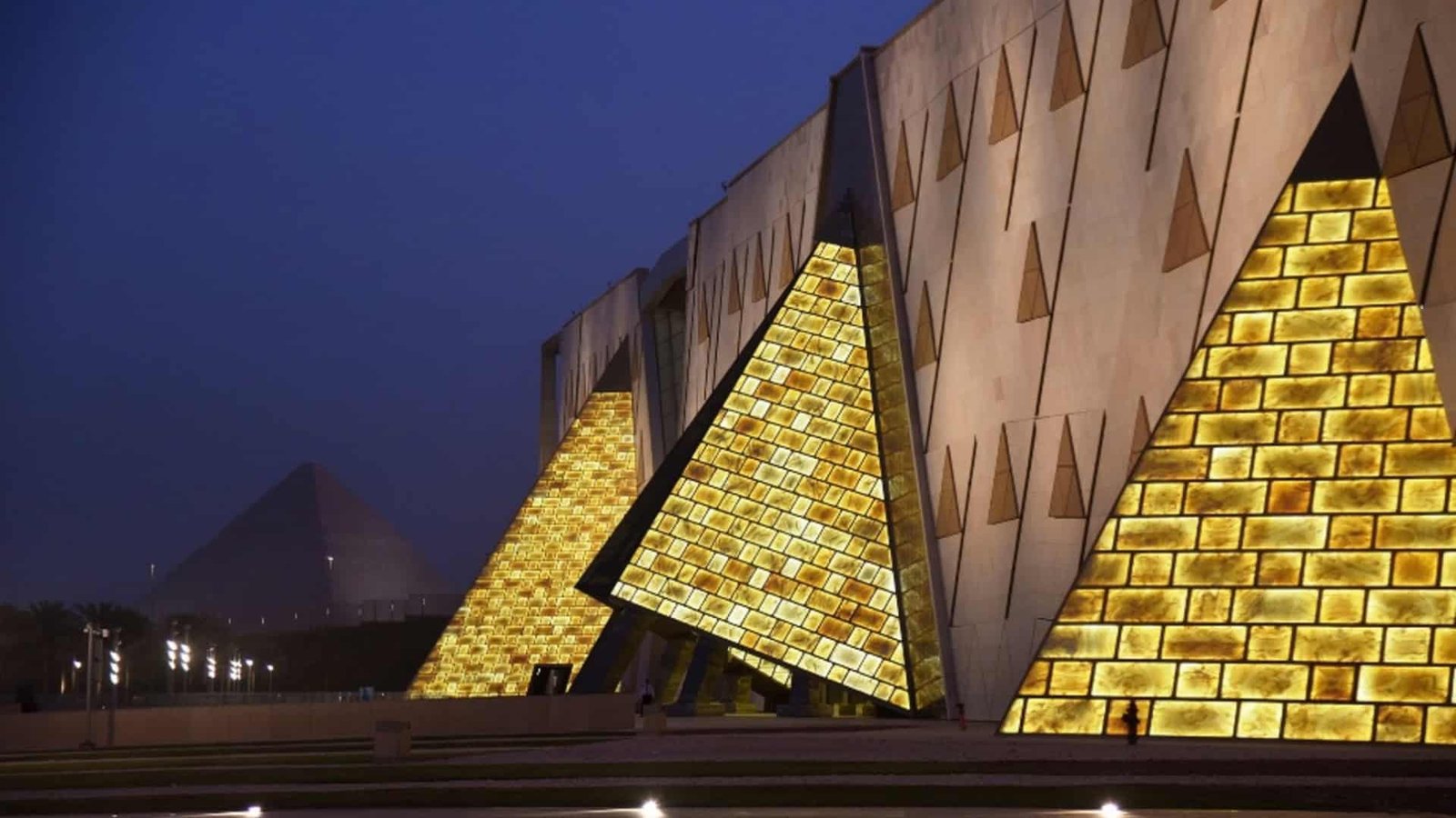 museu-piramides-1-1920x1080