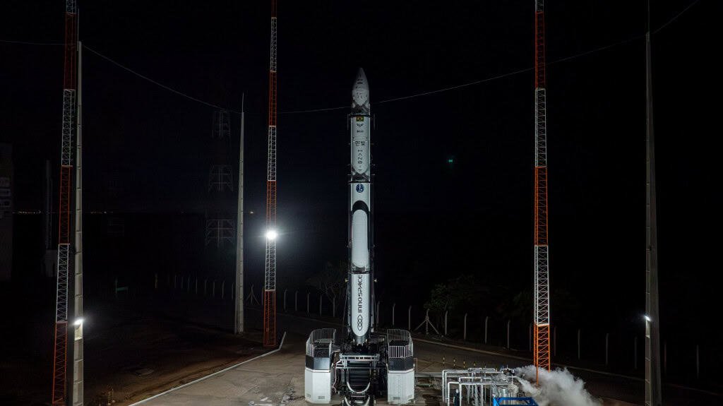 Foguete na base de lançamento