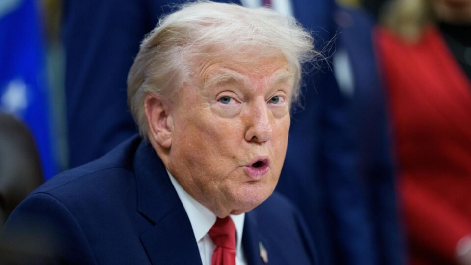 Trump ameaça processar apresentador por fala sobre Epstein