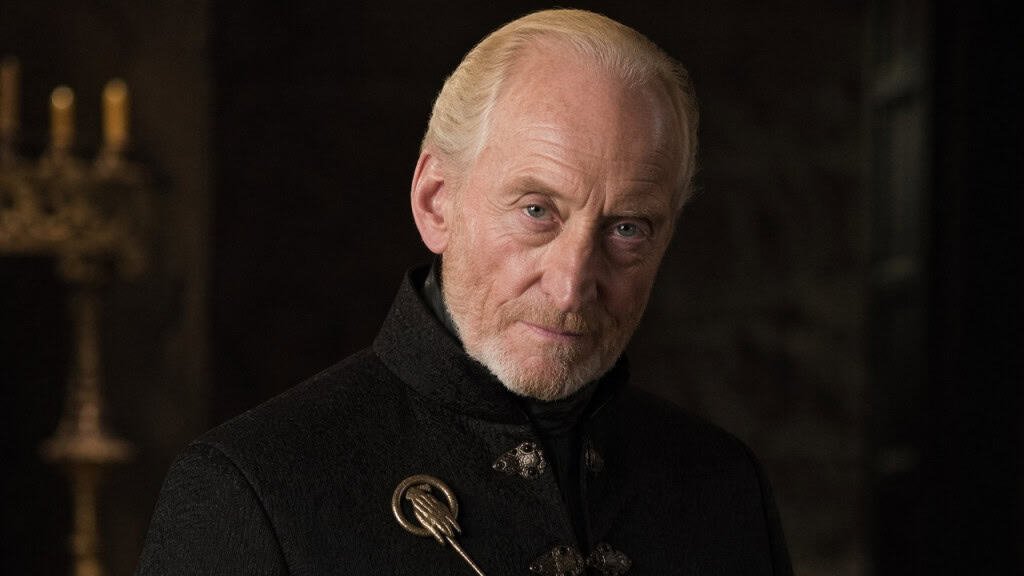 Charles Dance reforça o elenco de Batman 2 como o patriarca da família Dent