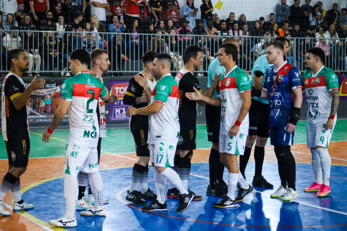 Municipal de Futsal de Guabiruba 2026 começa neste fim de semana com disputas nas Séries Ouro, Prata e Feminino